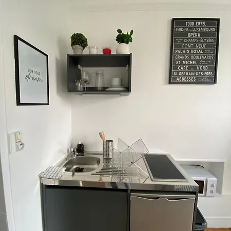 Daire 12m2 With View On Eiffel Tower Paris